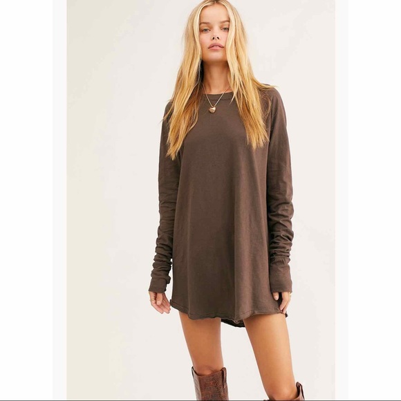 Free People Tops - ✨Free People Arden Long Sleeved Tee✨